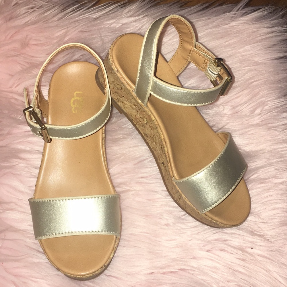 UGG girls size 13 sandals